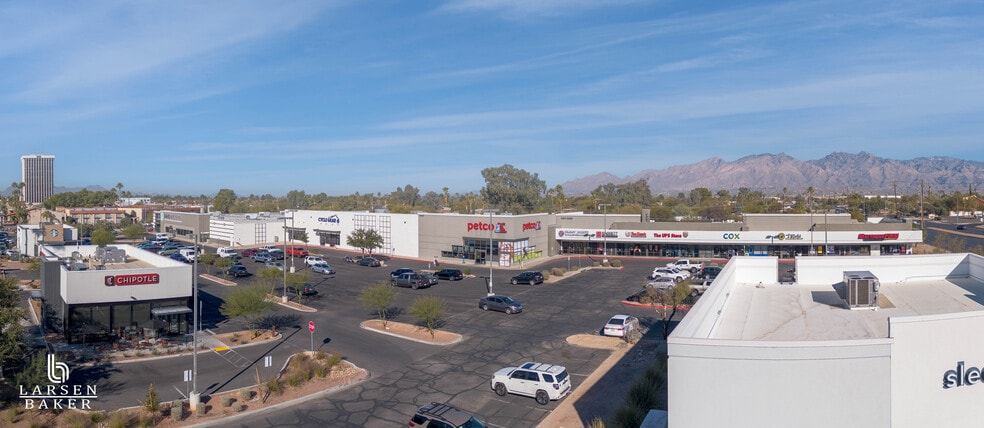 5355-5455 E Broadway Blvd, Tucson, AZ for lease - Building Photo - Image 1 of 12