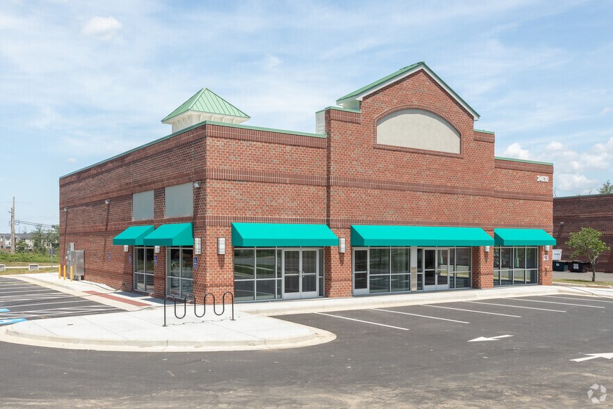 Gum Spring Rd, Chantilly, VA 20152