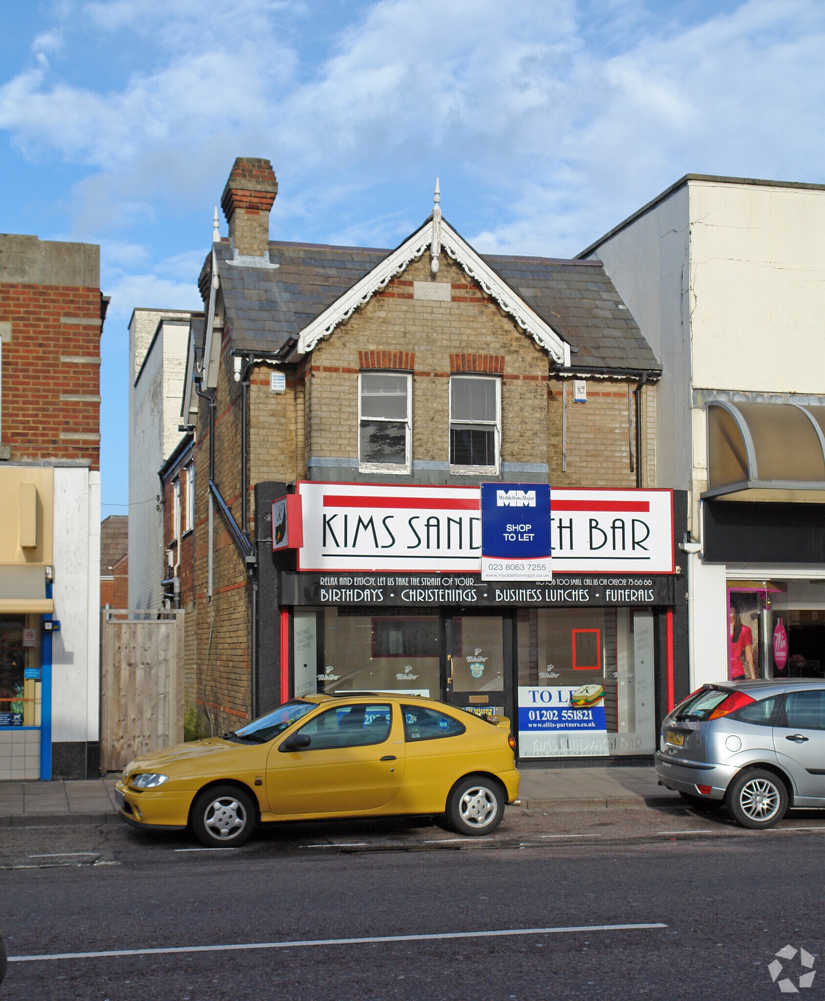 330 Ashley Rd, Poole for lease Primary Photo- Image 1 of 6