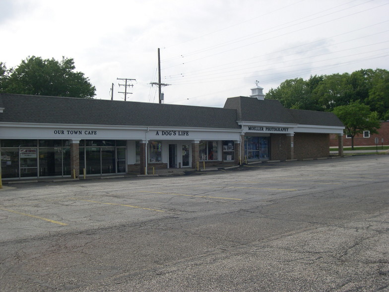 12644-12692 Chillicothe Rd, Chesterland, OH for lease - Building Photo - Image 2 of 26