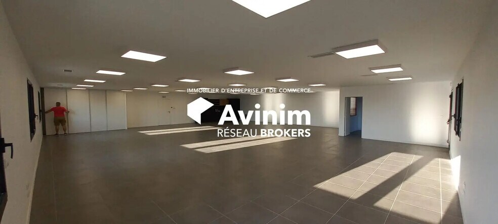 Office in Toulouse for lease - Interior Photo - Image 1 of 17