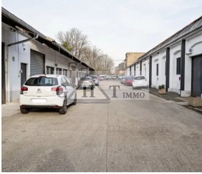 Office in Épinay-sur-Seine for lease - Building Photo - Image 1 of 3