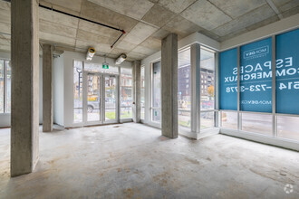 2350 Rue Saint-Patrick, Montréal, QC for lease Interior Photo- Image 2 of 7