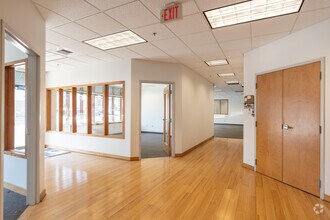 160 E Main St, Newark, DE for lease Interior Photo- Image 2 of 7