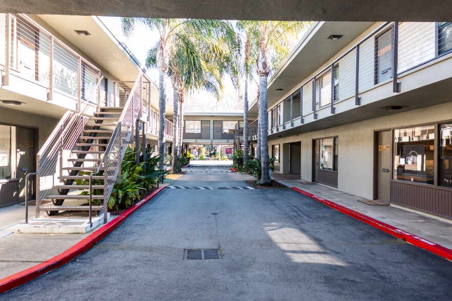 1261 Lincoln Ave, San Jose, CA for lease - Building Photo - Image 3 of 7