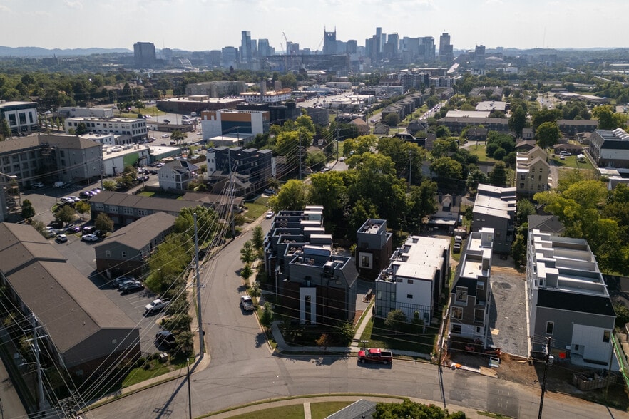 925 Ramsey St, Nashville, TN for sale - Building Photo - Image 2 of 45