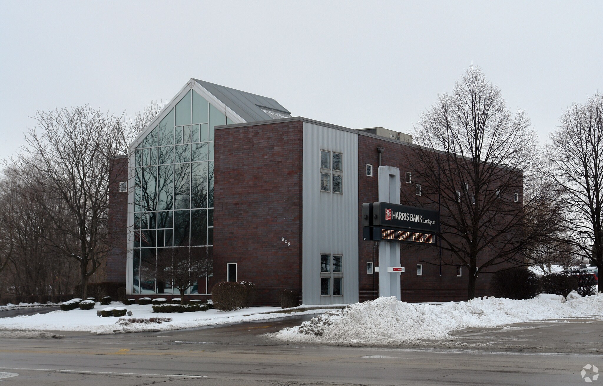 826 E 9th St, Lockport, IL for sale Primary Photo- Image 1 of 1