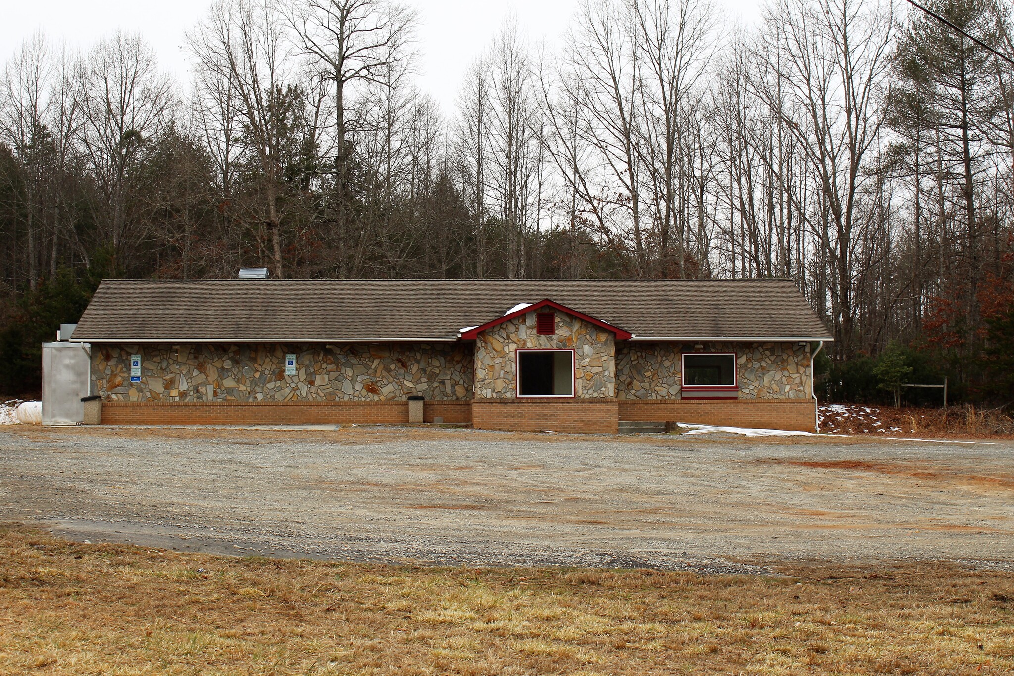 2000 Johns River Loop, Morganton, NC for sale Building Photo- Image 1 of 1