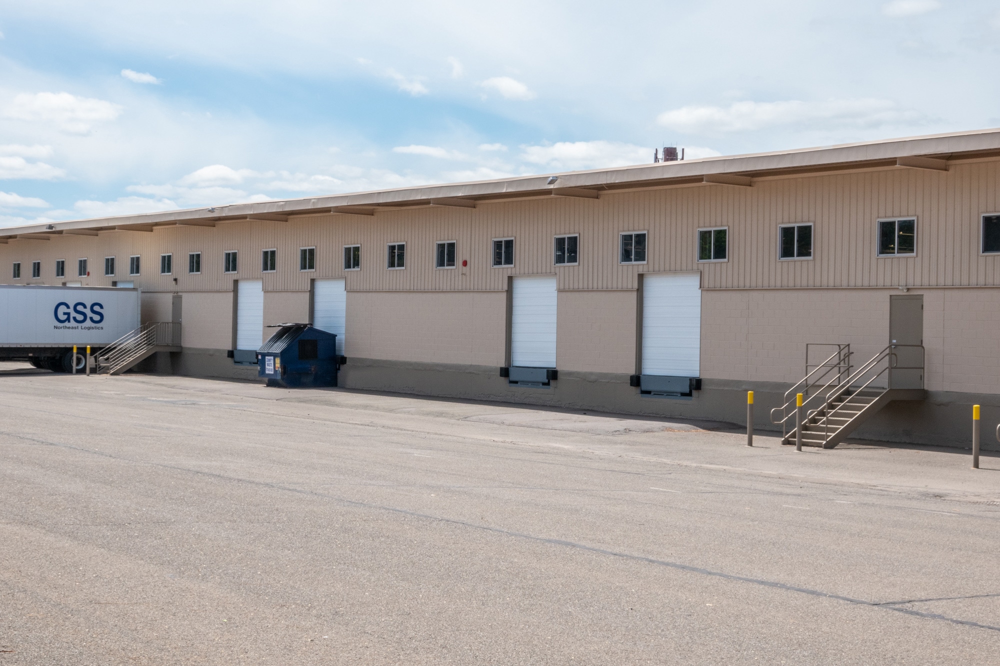 180-190 Welles St, Forty Fort, PA for lease Building Photo- Image 1 of 5