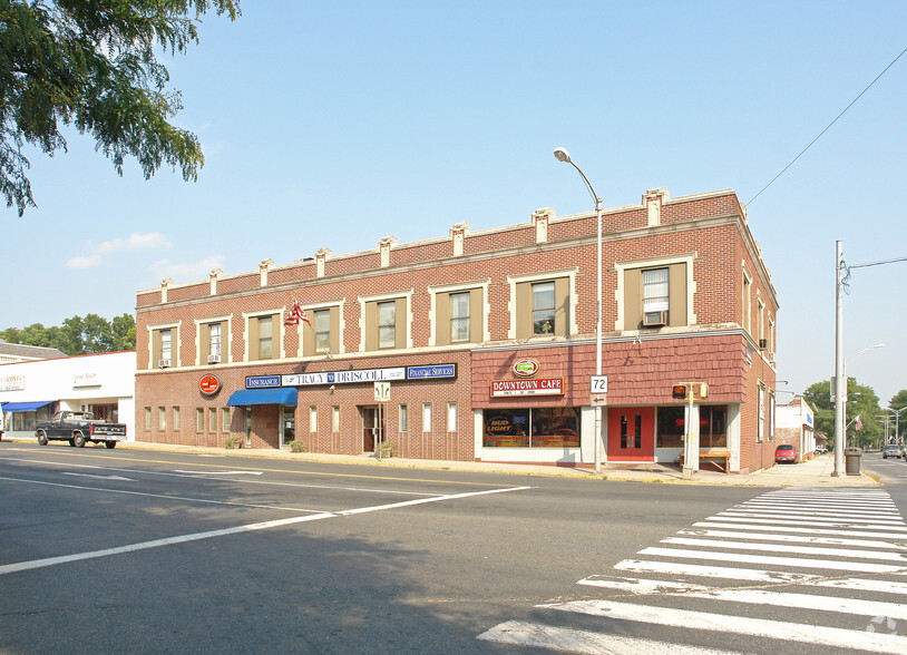 118-126 Main St, Bristol, CT for sale - Primary Photo - Image 1 of 1