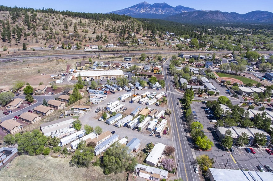 703 S Blackbird Roost, Flagstaff, AZ for sale - Primary Photo - Image 1 of 13