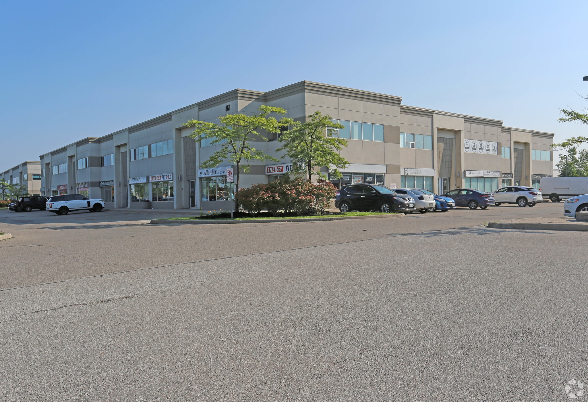 8611 Weston Rd, Vaughan, ON L4L 9R4