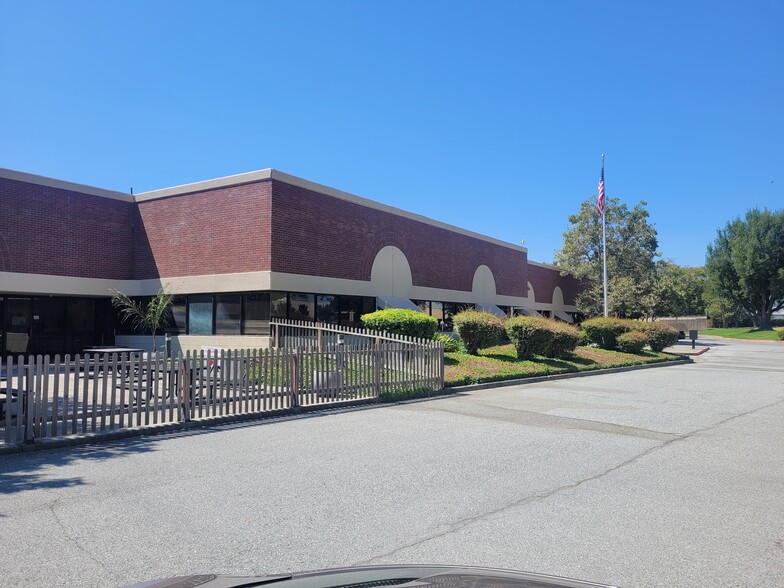 205 Apollo Way, Hollister, CA for lease - Building Photo - Image 1 of 7