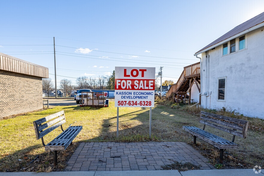 204 & 206 W Main St, Kasson, MN for sale - Primary Photo - Image 1 of 1