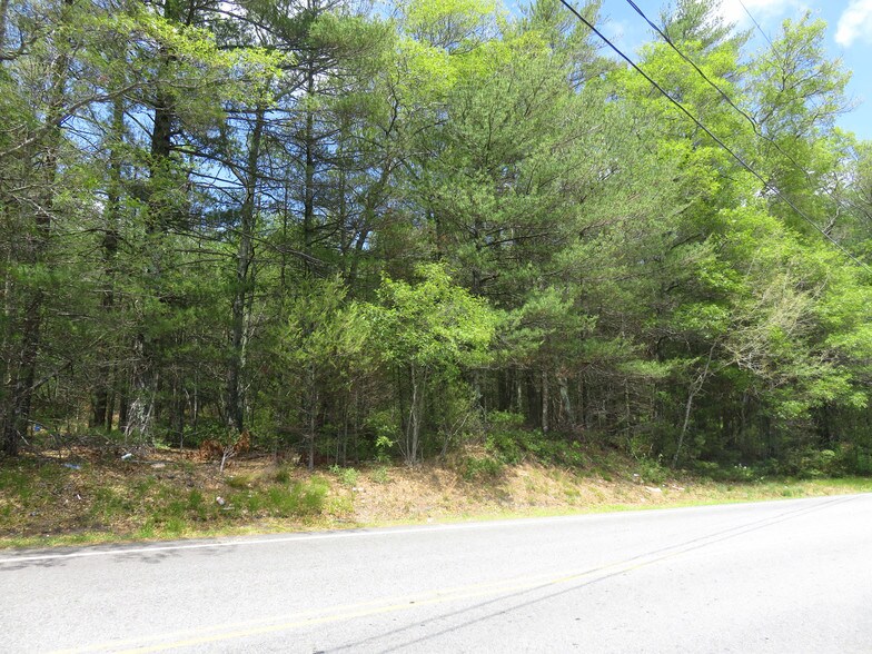 94 Forest St, Carver, MA for sale - Primary Photo - Image 1 of 1