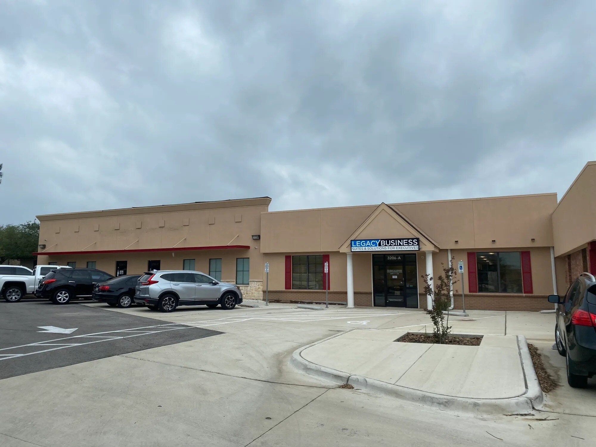 3206 Longmire Dr, College Station, TX for lease Building Photo- Image 1 of 9