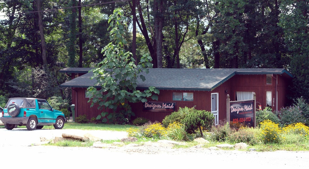 3076 Sweeten Creek Rd, Asheville, NC for sale - Primary Photo - Image 3 of 7
