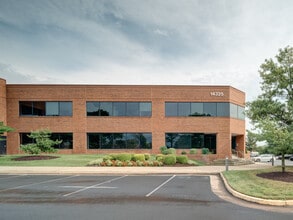 14325 Willard Rd, Chantilly, VA for lease Building Photo- Image 2 of 28