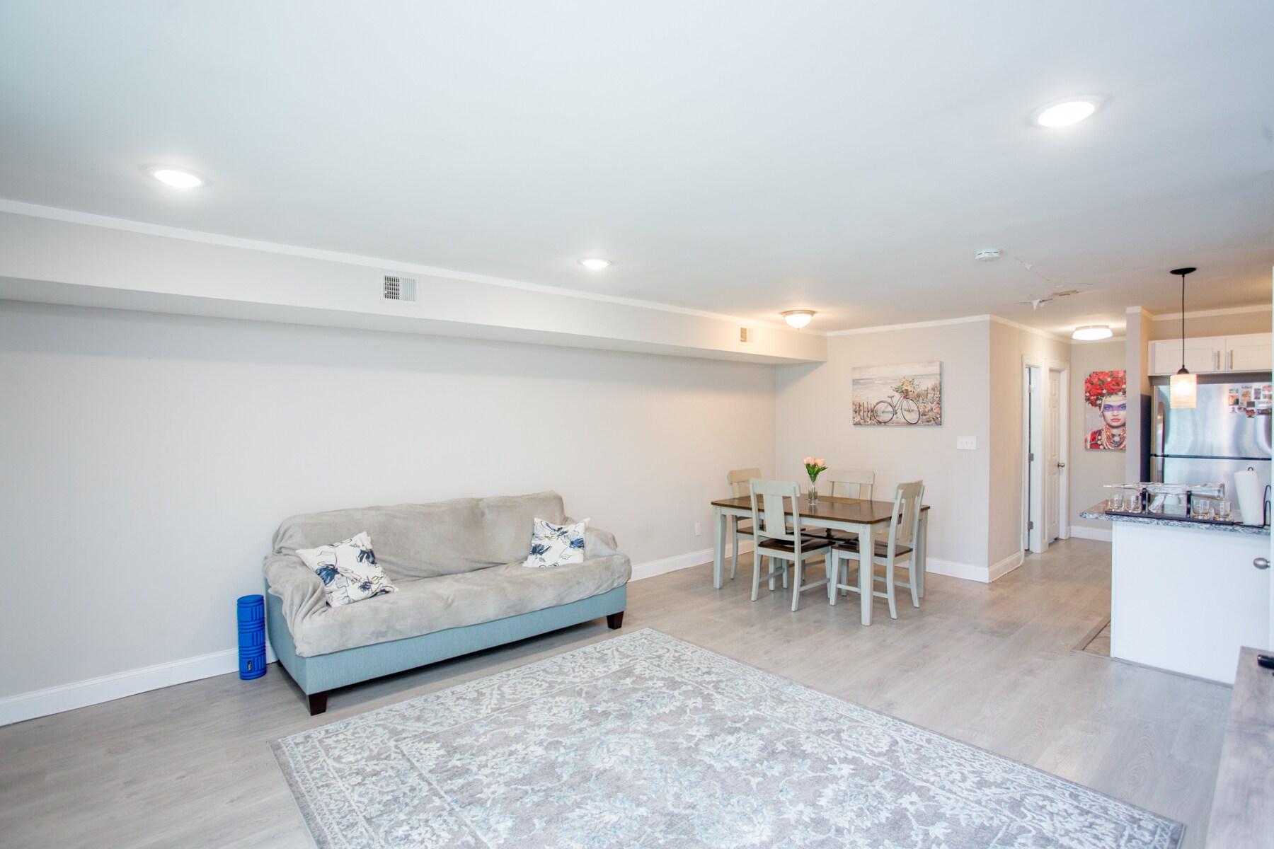 2727 Rhawn St, Philadelphia, PA for sale Interior Photo- Image 1 of 1