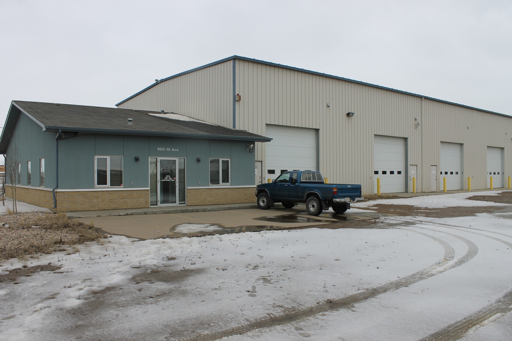 902 16th Ave, Nisku, AB for sale Building Photo- Image 1 of 1