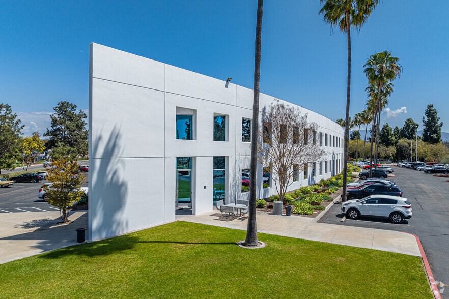 2300 Boswell Rd, Chula Vista, CA for lease - Building Photo - Image 2 of 21
