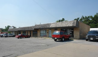 More details for 502-512 S Sheridan Rd, Tulsa, OK - Retail for Lease
