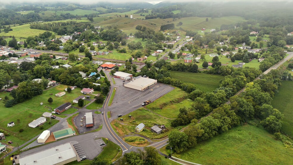 510 Glade st, Glade Spring, VA for sale - Commercial Listing Video - Image 2 of 31