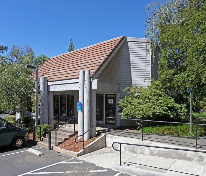 3400 Bradshaw Rd, Sacramento, CA 95827