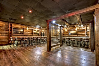 588 E Main St, Blue Ridge, GA for lease Interior Photo- Image 2 of 9