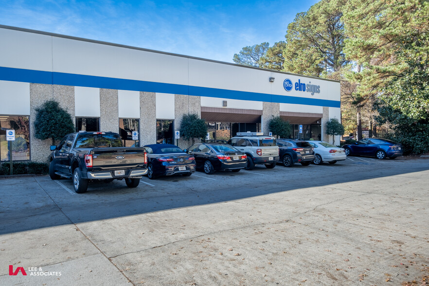 1640 Sands Pl SE, Marietta, GA for lease - Building Photo - Image 1 of 23