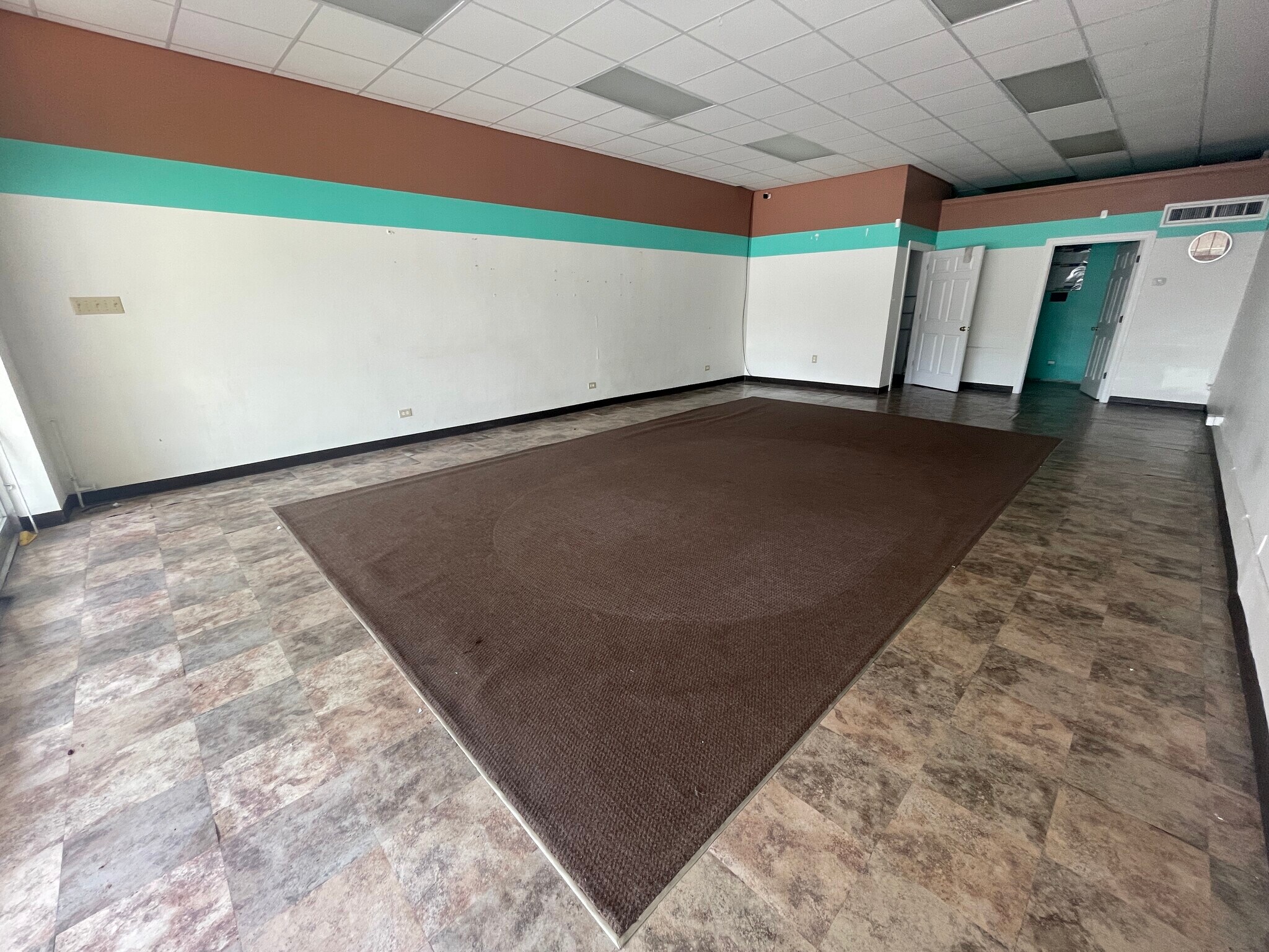 601-729 Walnut St, Rocky Mount, NC for lease Interior Photo- Image 1 of 4