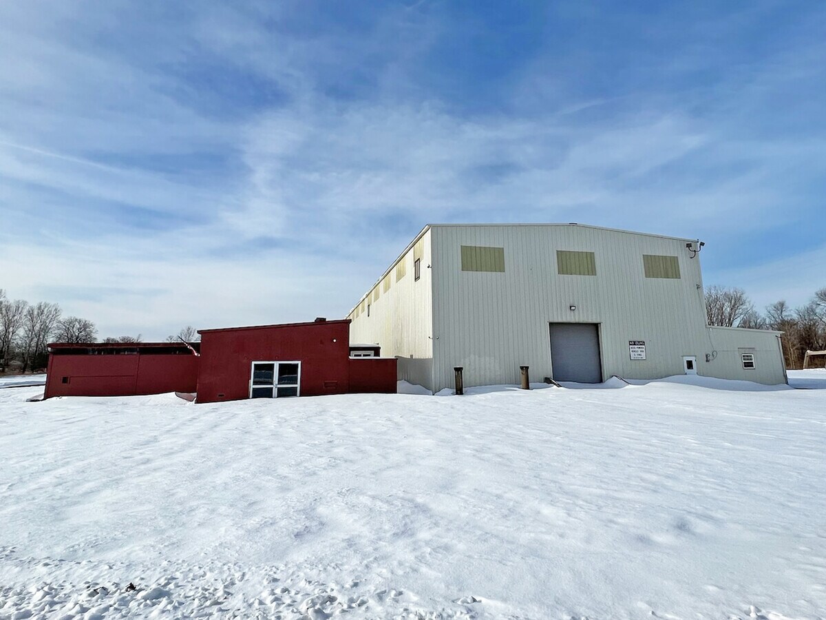 2210 Manchester Rd, Erie, PA 16506