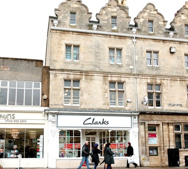 4 Red Lion Sq, Stamford for sale Primary Photo- Image 1 of 1