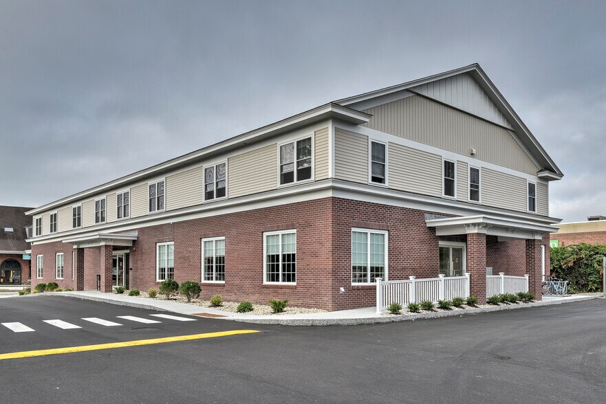 145 Gilbo Ave, Keene, NH for sale - Primary Photo - Image 1 of 1