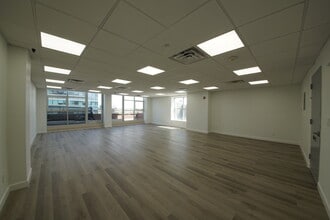 136-18 39th Ave, Flushing, NY for lease Building Photo- Image 2 of 8