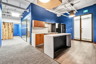 111 Peter St, Toronto, ON for lease Interior Photo- Image 1 of 3