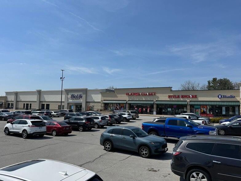 Dave & Buster's Anchored Center portfolio of 2 properties for sale on LoopNet.com - Building Photo - Image 1 of 7