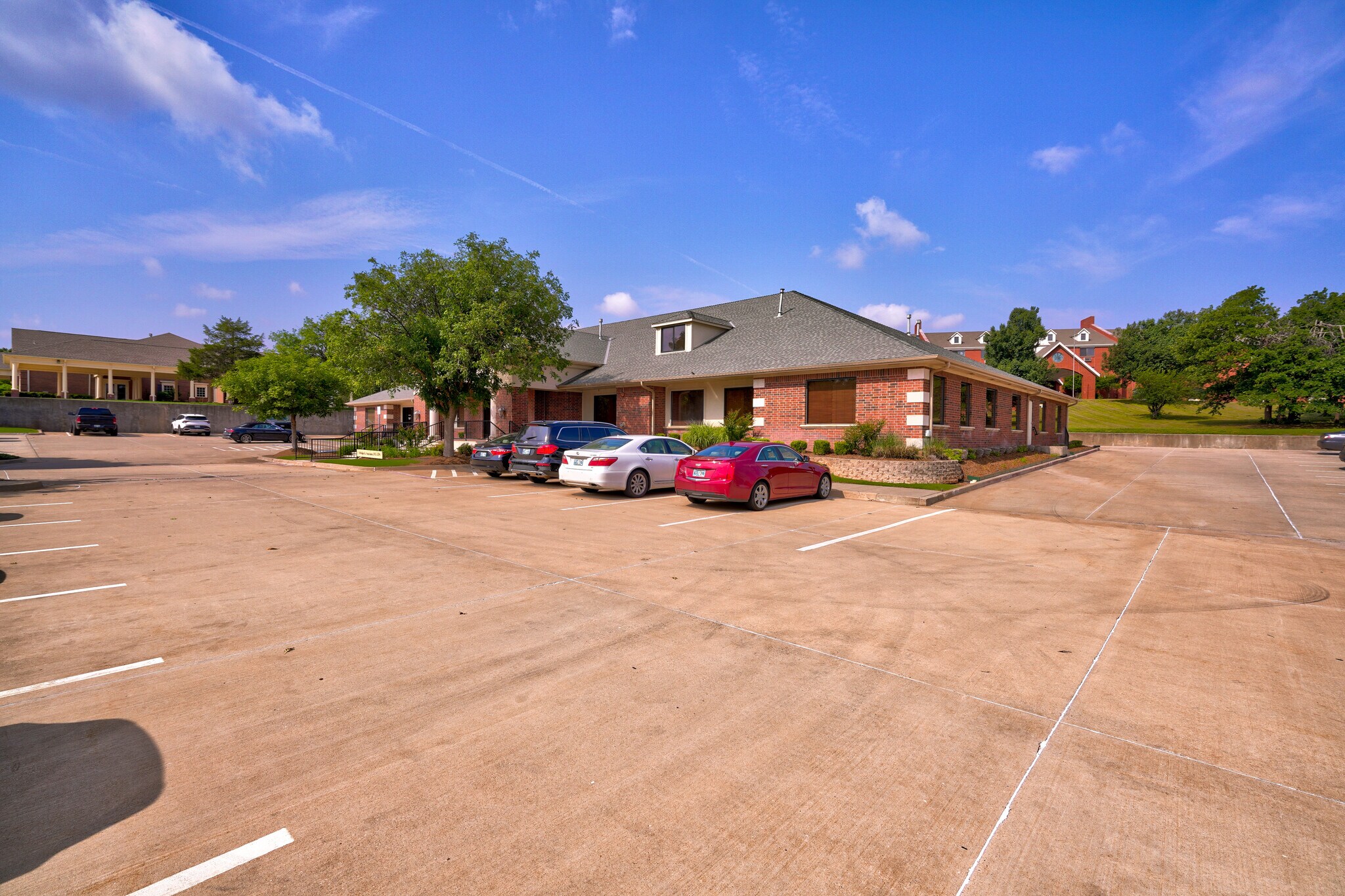 309 N Bryant Ave, Edmond, OK 73034 Arledge Building