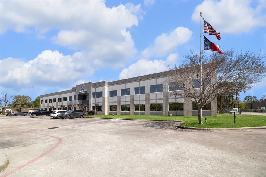14450 John F Kennedy Blvd, Houston, TX for lease - Building Photo - Image 3 of 24