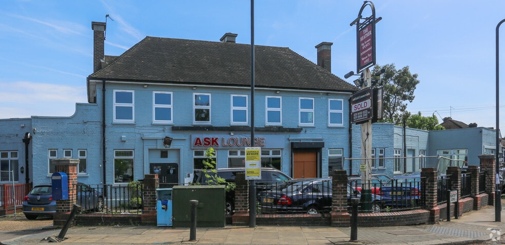 Heather Park Dr, Wembley for sale - Primary Photo - Image 1 of 1