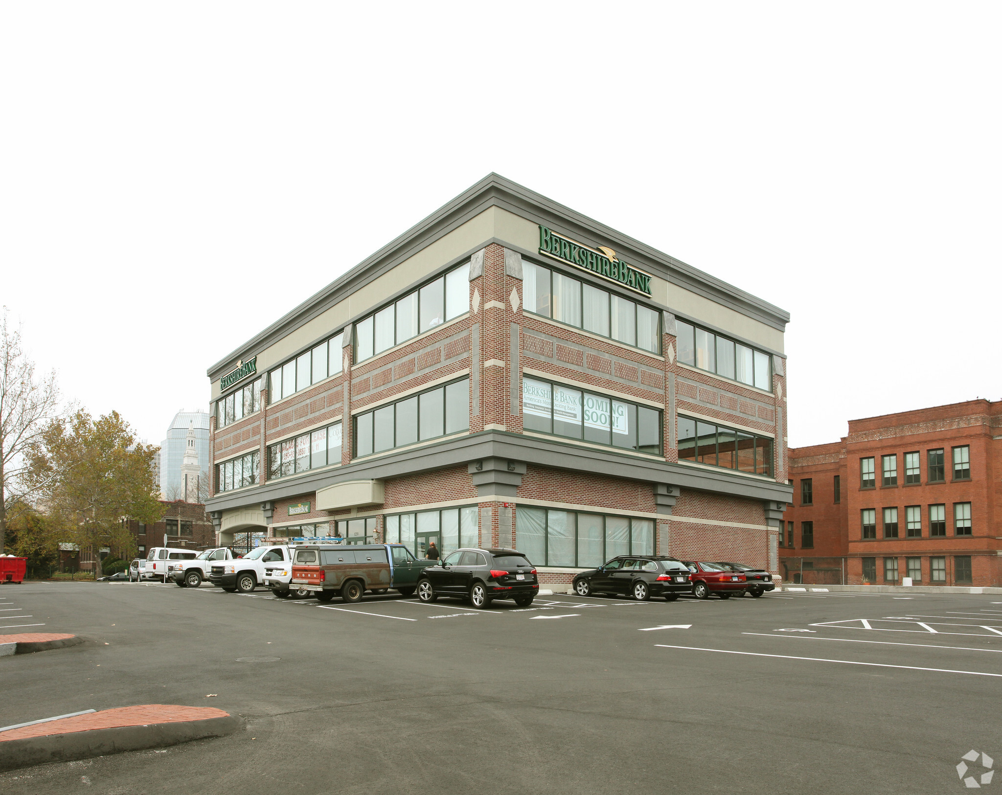 1259 E Columbus Ave, Springfield, MA for lease Building Photo- Image 1 of 5