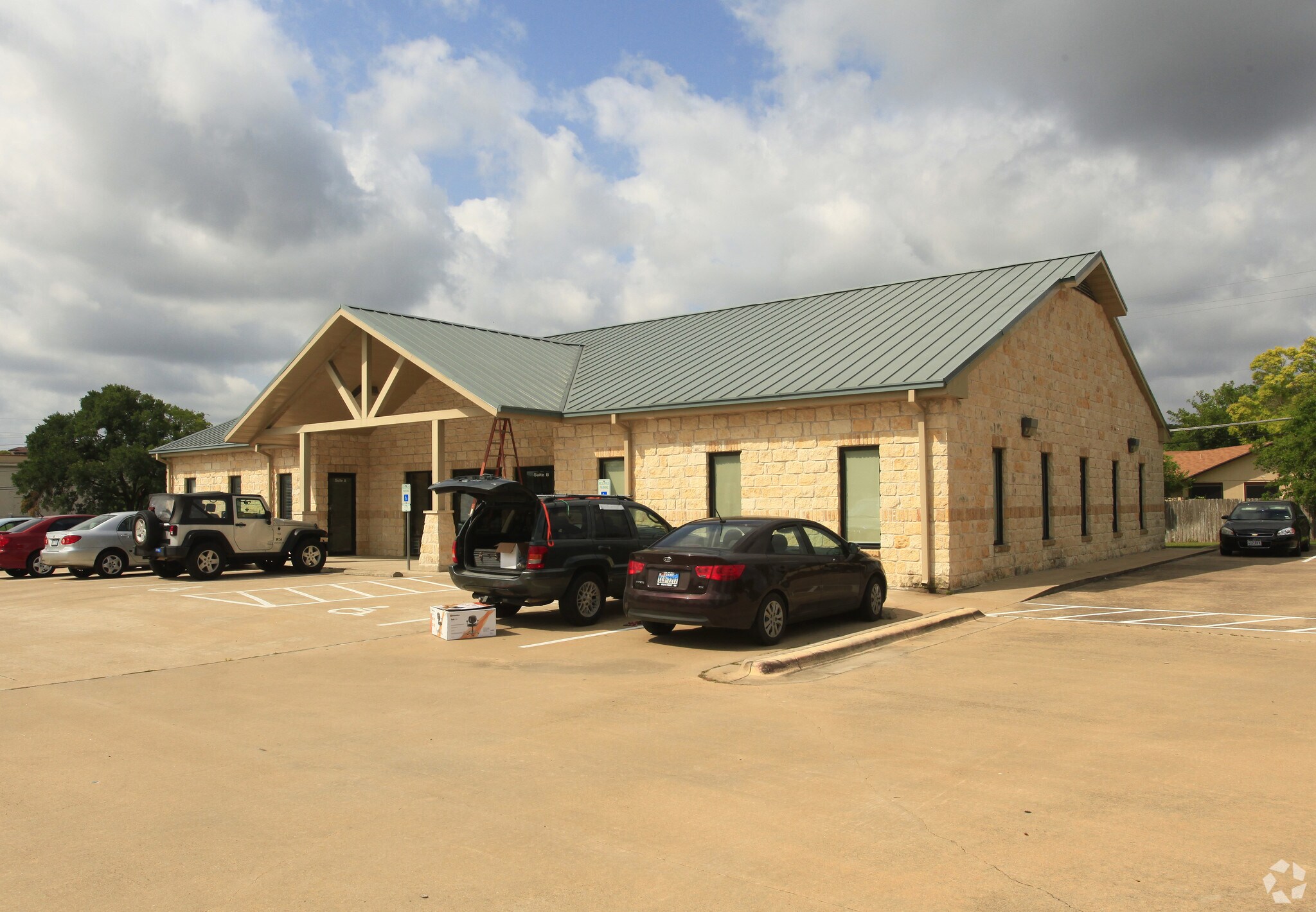 7225 W Highway 71, Austin, TX for sale Primary Photo- Image 1 of 1