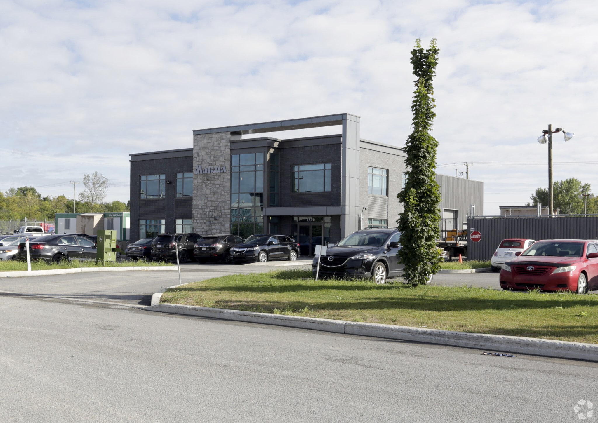 1500 Rue Marcel-Benoît, Laval, QC for sale Building Photo- Image 1 of 1