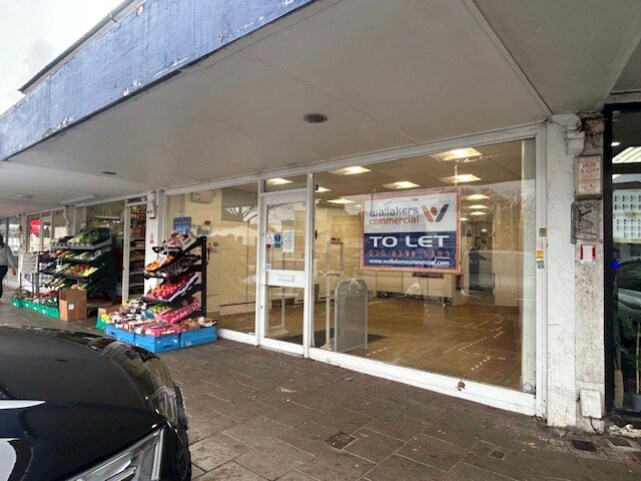 1-6 Elm Rd, Chessington for lease - Building Photo - Image 2 of 3