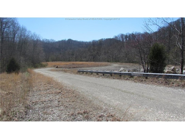 0 Mccorkle Rd, Alum Creek, WV for sale - Primary Photo - Image 1 of 10