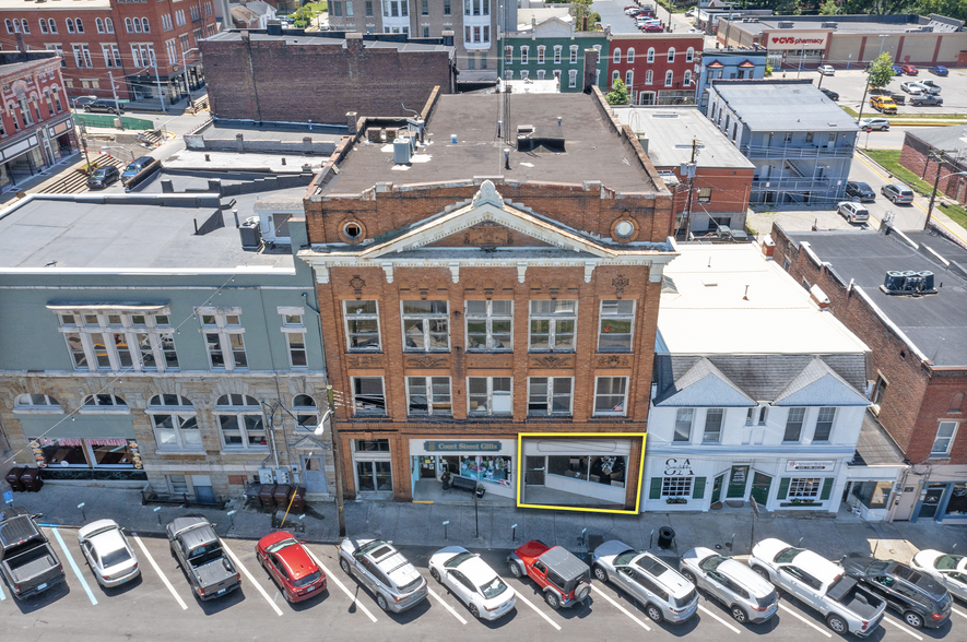 10 Court St, Winchester, KY for lease - Primary Photo - Image 1 of 11