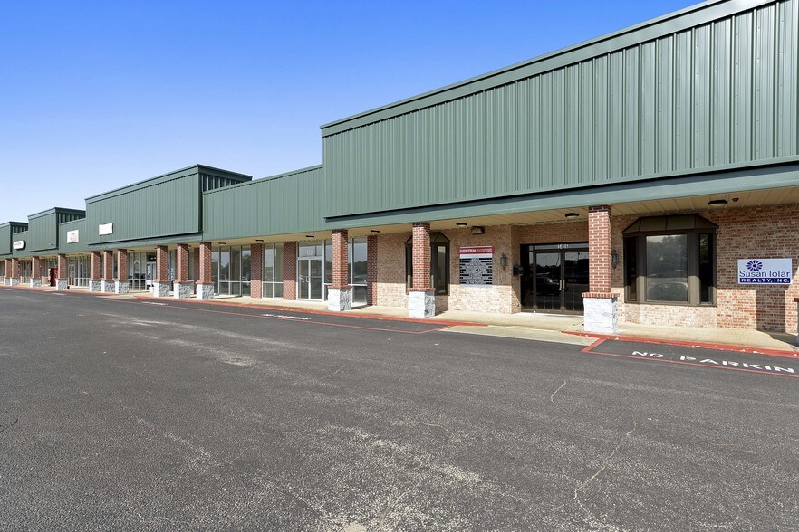 3502 Main St, Moss Point, MS 39563