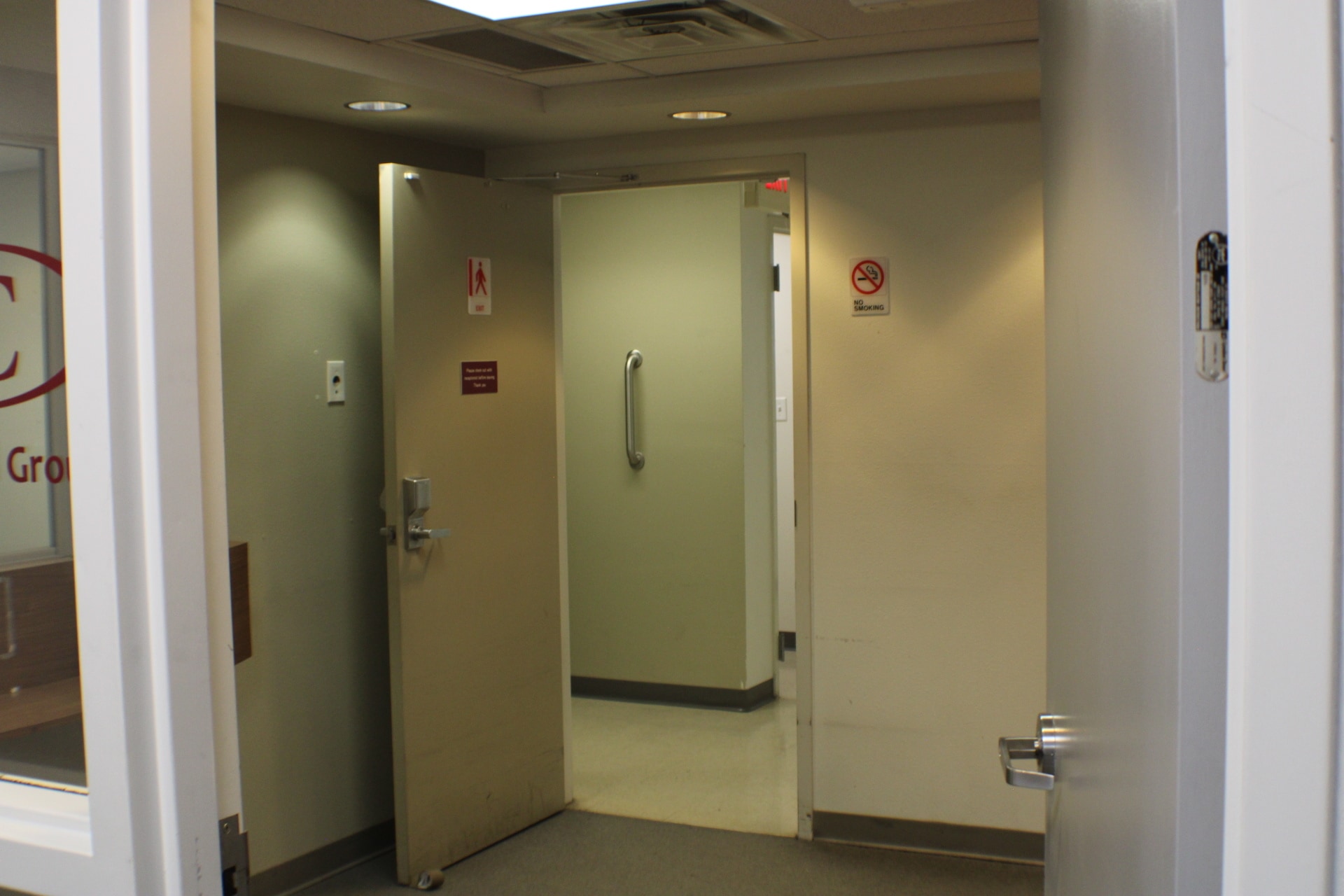 1810 Murchison Dr, El Paso, TX for lease Interior Photo- Image 1 of 21