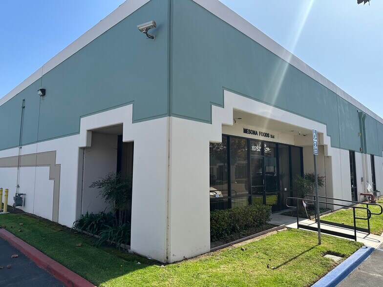 10742-10752 Noel St, Los Alamitos, CA for sale - Building Photo - Image 2 of 22