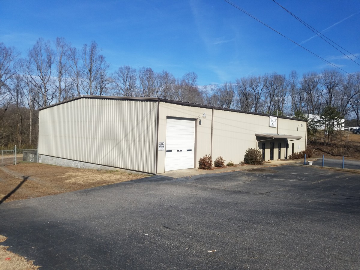 2478 Hickory Hwy, Statesville, NC 28677 | LoopNet